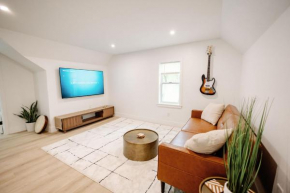 The Key Reno'd Historic 1BD 1 Mile to UF & DT